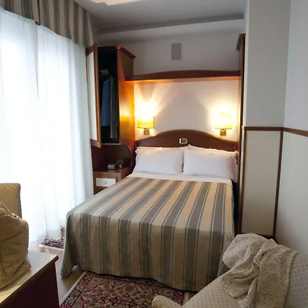Hotel Vidi Miramare & Delfino 4*