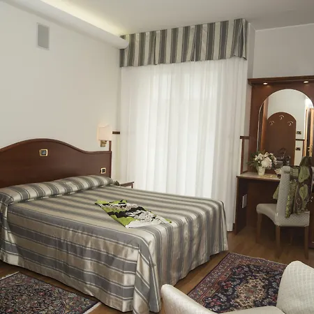 Vidi Miramare & Delfino 4* Lido di Jesolo