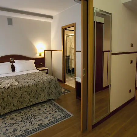 Vidi Miramare & Delfino 4*