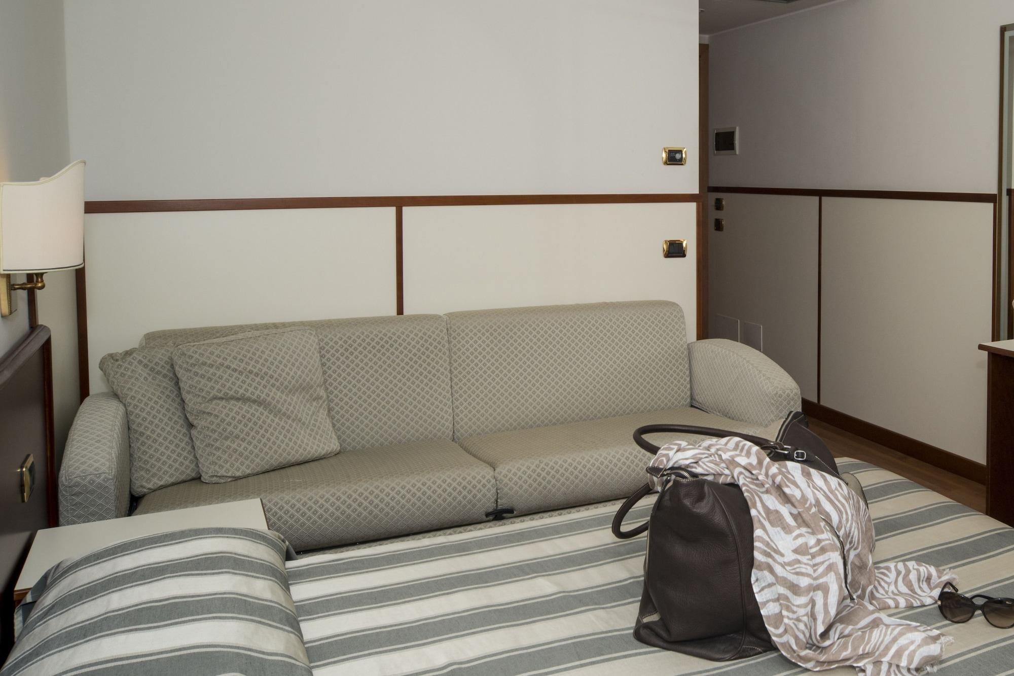 Hotel Vidi Miramare&delfino 4*